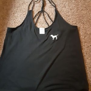 V. S pink tank size large.